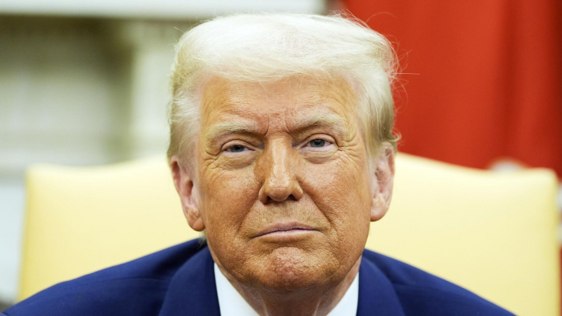 Трамп пока не задумывается о третьем сроке серьезно, заявили в Белом доме